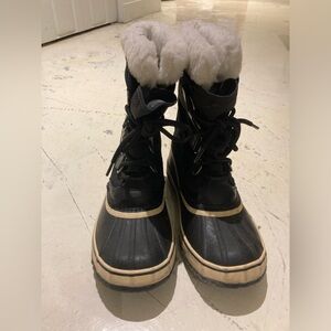 Sorel winter boots size 7